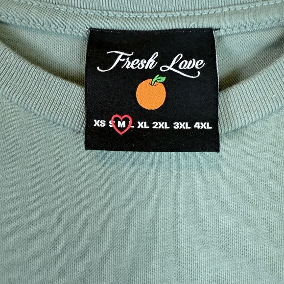 Fresh Love Men Graphic T-Shirt Sz M Green Cartoon Deer Print Streetwear Limited - Picture 3 of 6